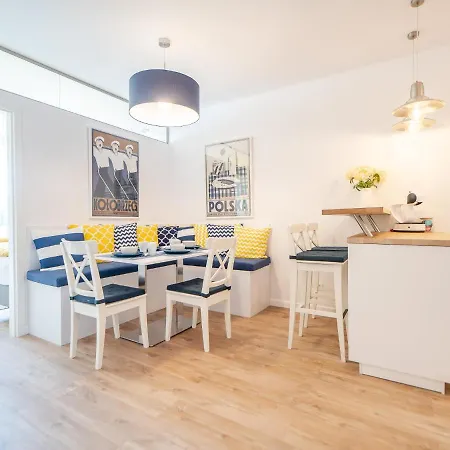 Apartamento Blekit Na Fali - Miodowy Dom