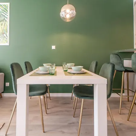 Apartamento Blekit Na Fali - Miodowy Dom