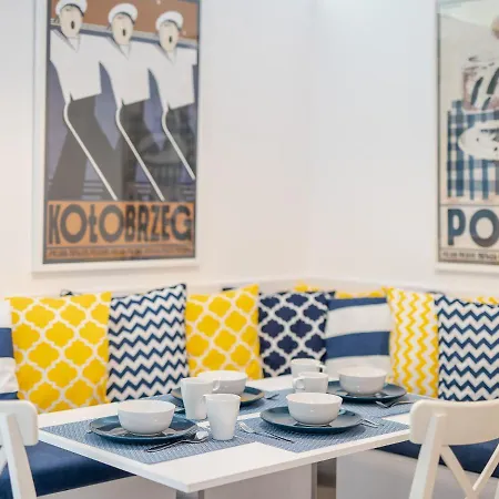 Blekit Na Fali - Miodowy Dom *