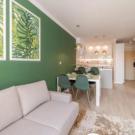 Blekit Na Fali - Miodowy Dom كولوبرزيغ