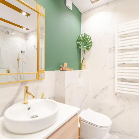 Blekit Na Fali - Miodowy Dom